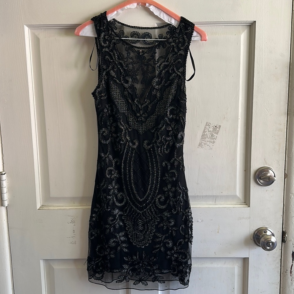 VALIANT PARIS Black Dress